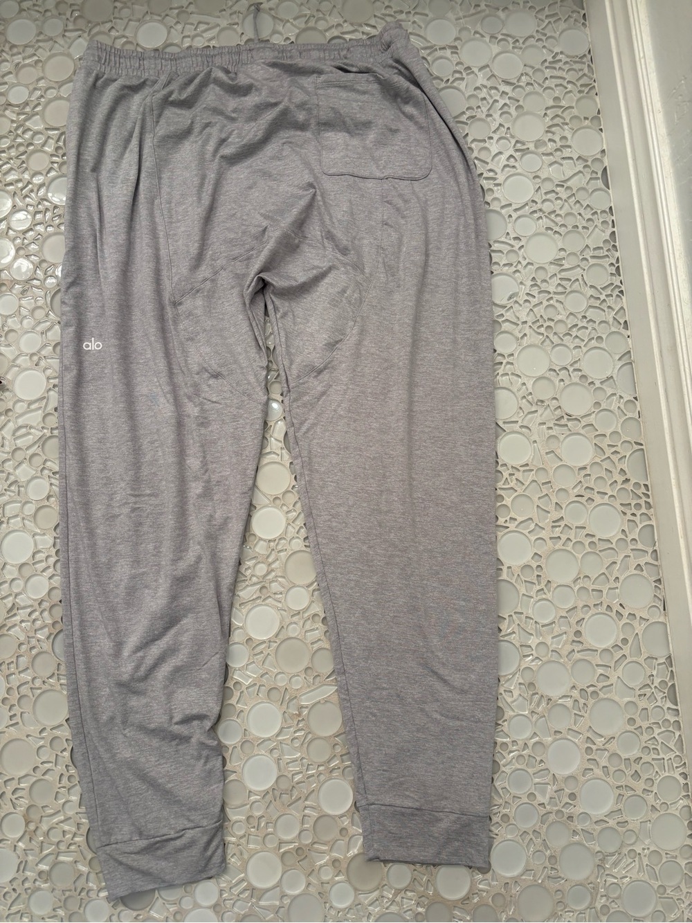alo joggers NWOT - Picture 4 of 6